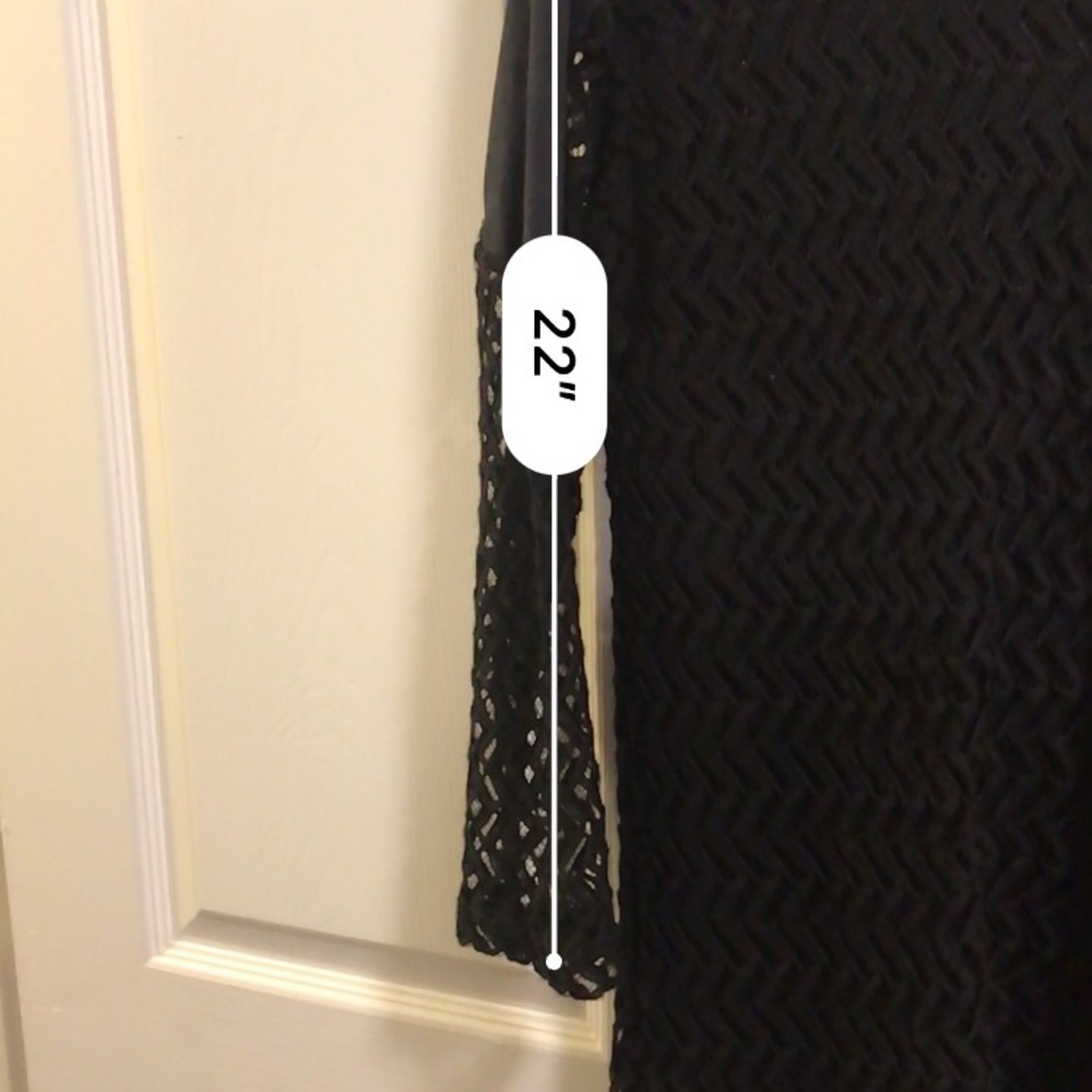 Black dress by Closet Full